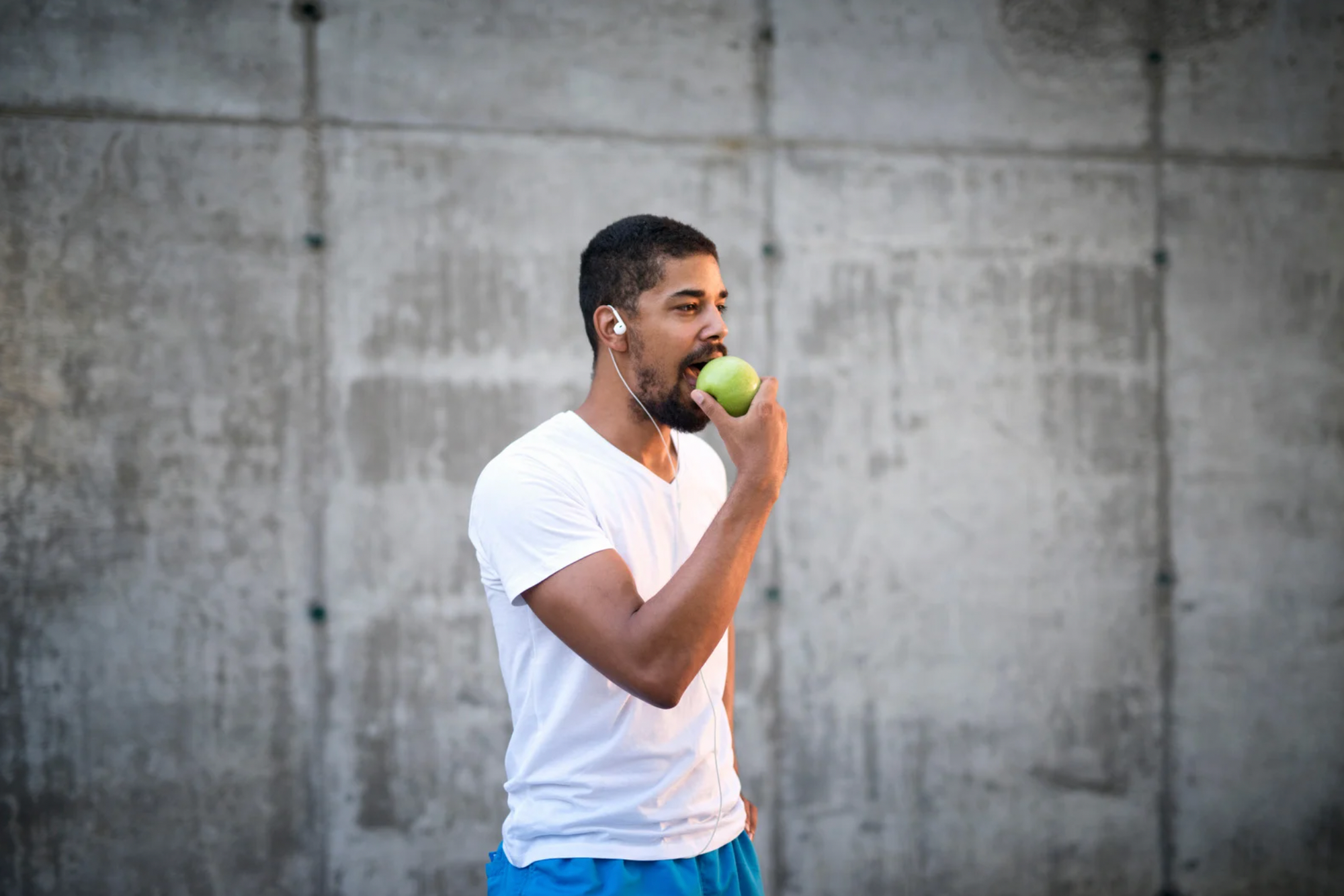 Should You Eat Before You Work Out?
